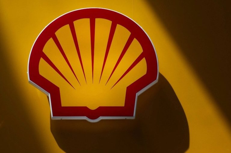 0001212044_resized_shelllogo0924bloomberg10221