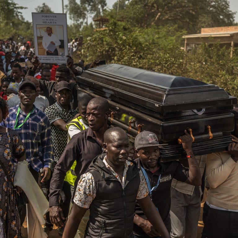 05int-kenya-blogger-gkbw-mediumSquareAt3X