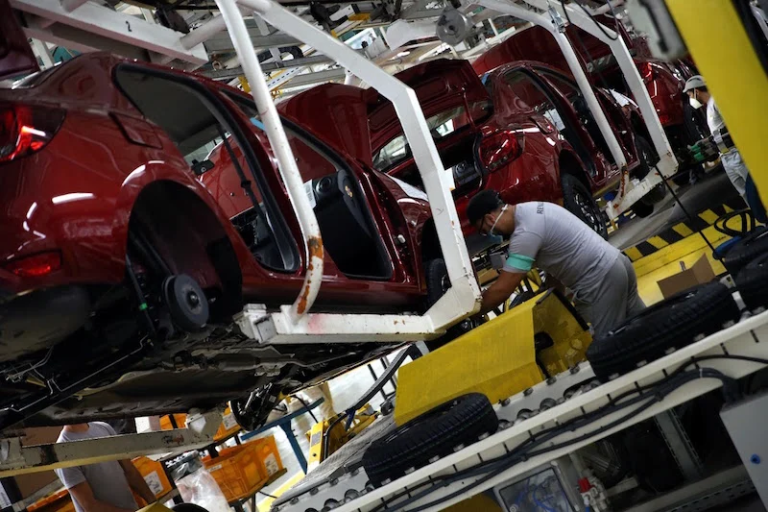 Screenshot 2025-08-19 at 06-42-15 automobile.webp (WEBP Image 800 × 533 pixels)