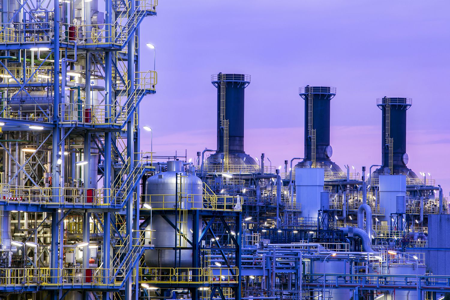You are currently viewing Reps urge govt to outsource refineries to IOCs