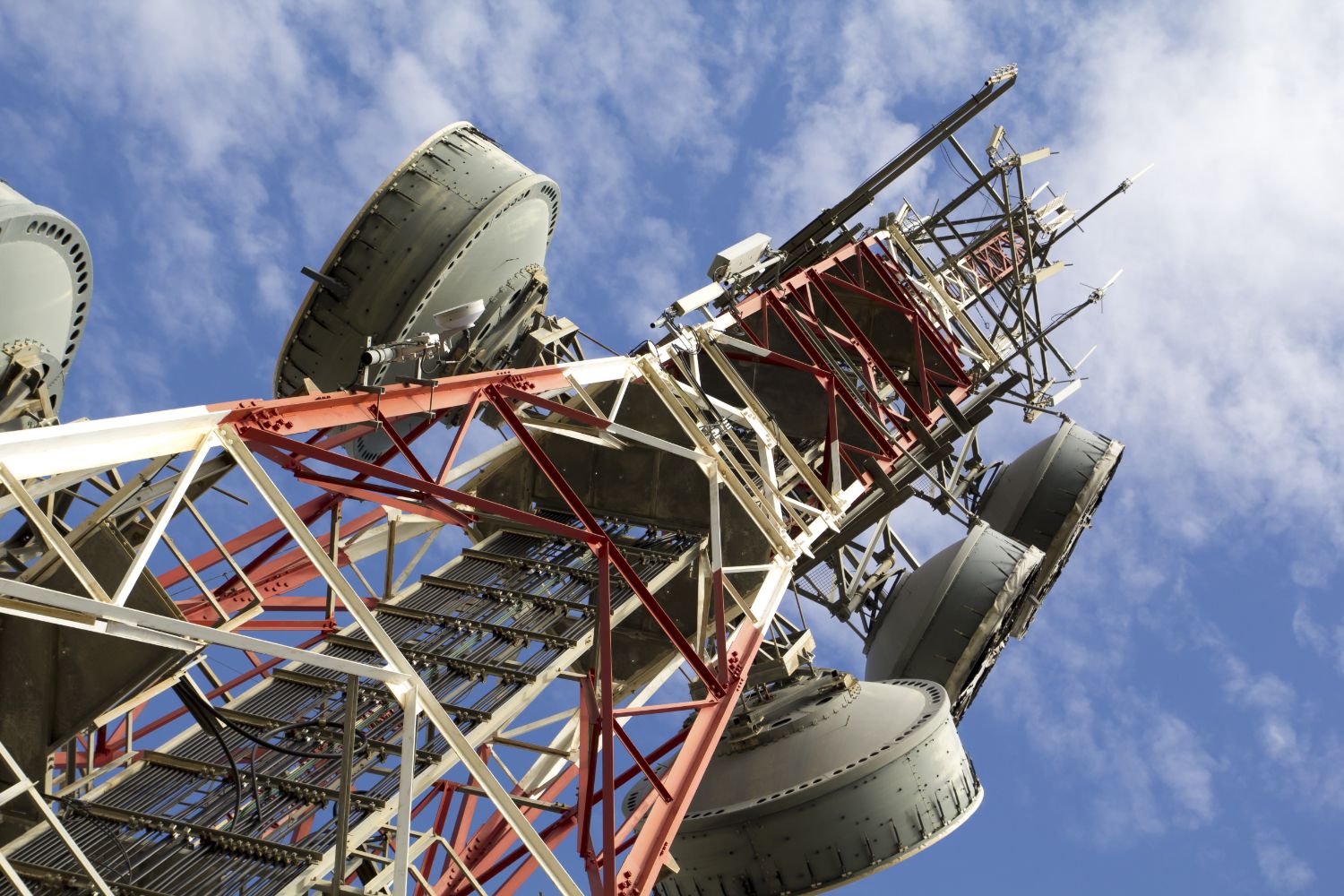 You are currently viewing African countries invest $4.23bn in Nigeria’s telecom, banking sectors in three years