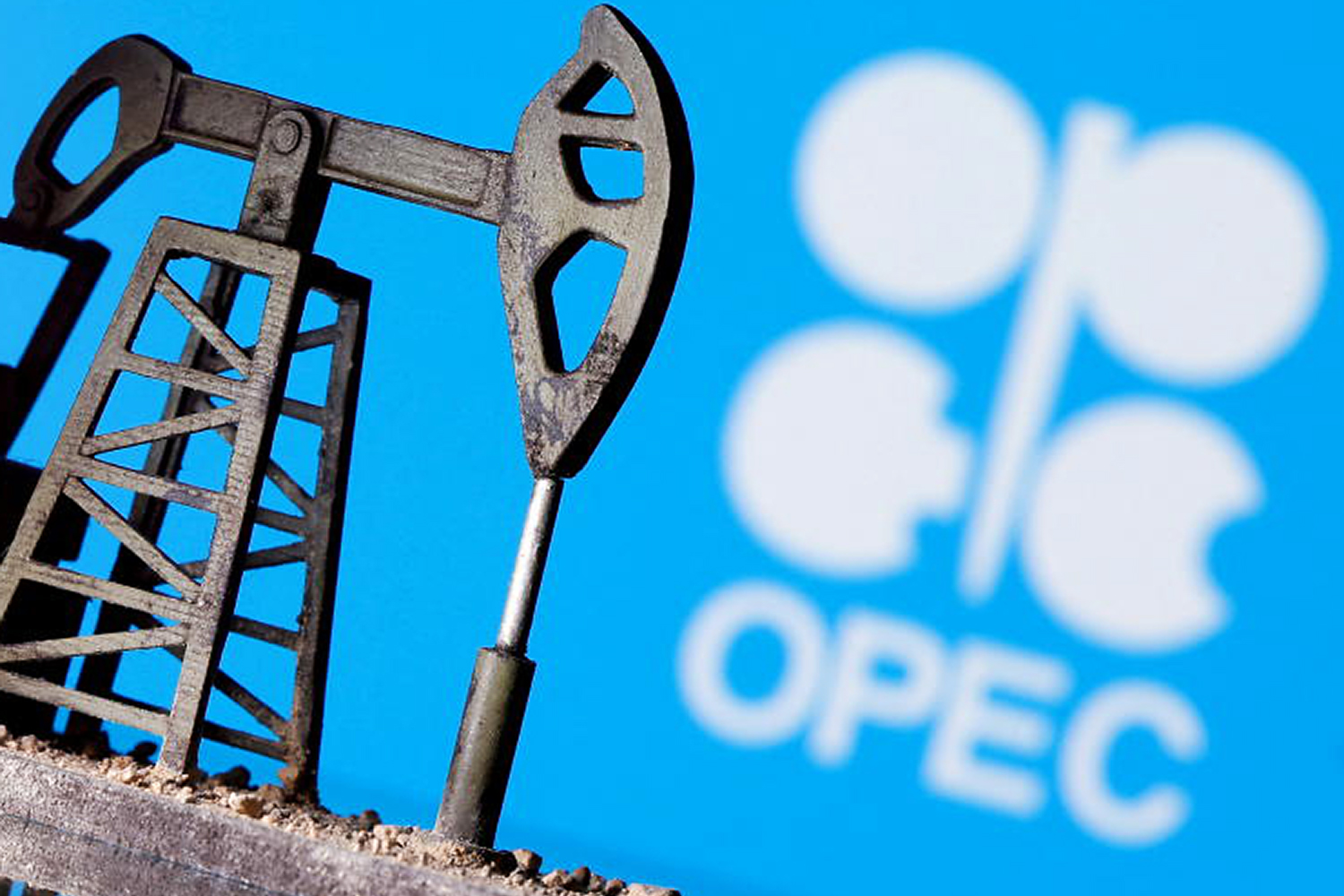 You are currently viewing Angola gives reason for quitting OPEC
